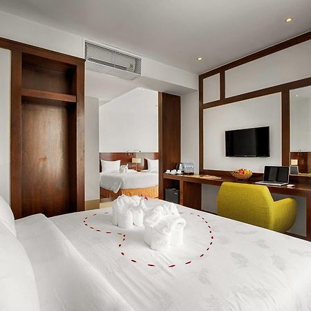 Sofia Suite Hotel Danang Exterior foto