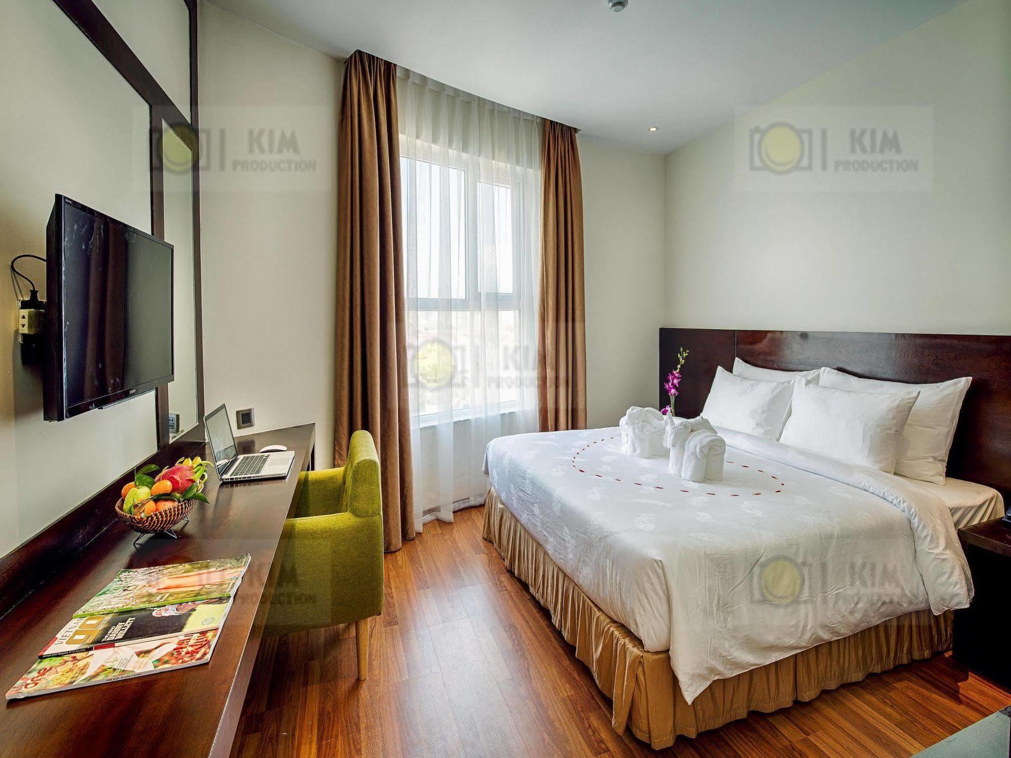 Sofia Suite Hotel Danang Exterior foto